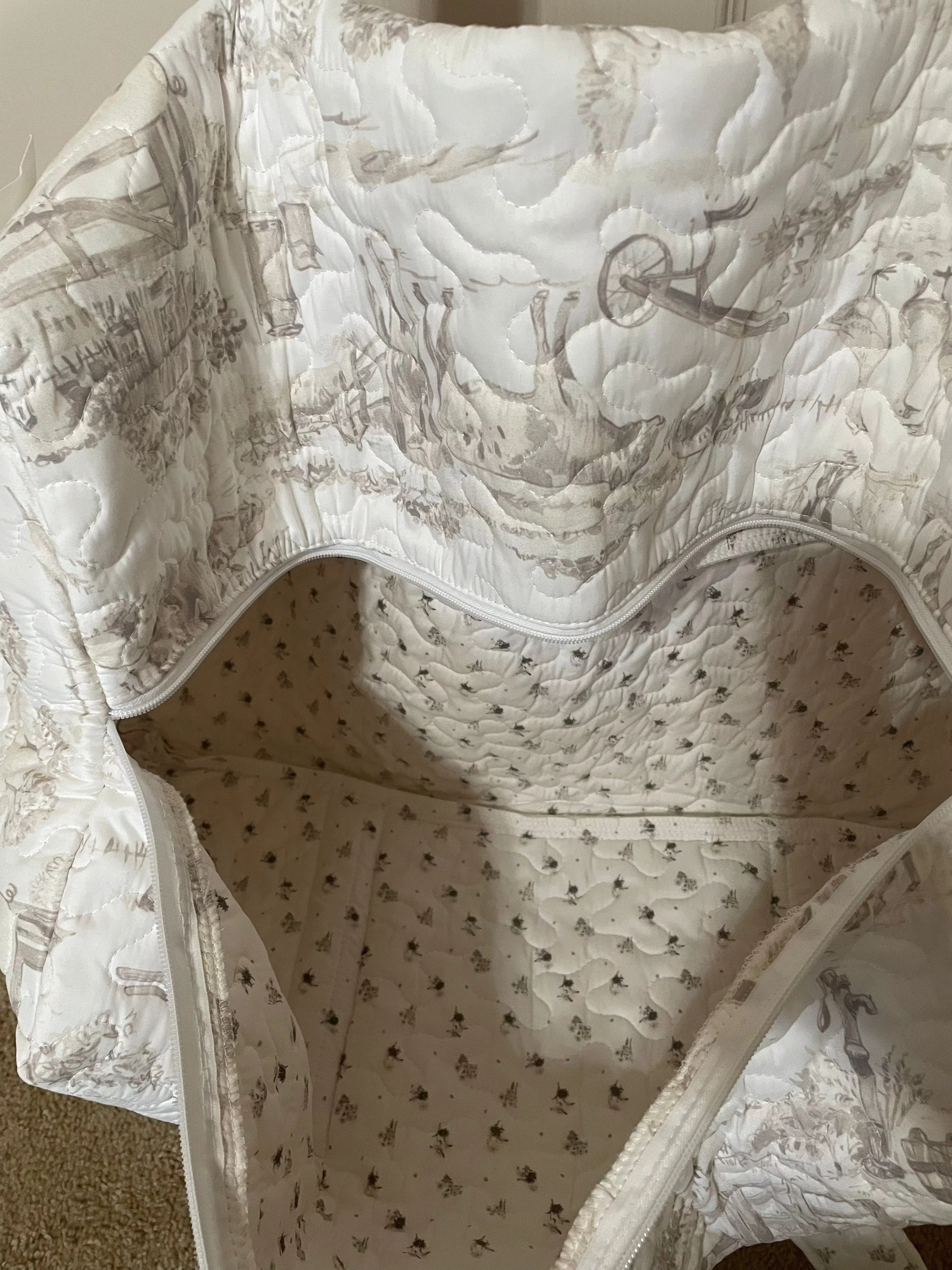 Aledo Toile Linen Quilted Duffle Bag