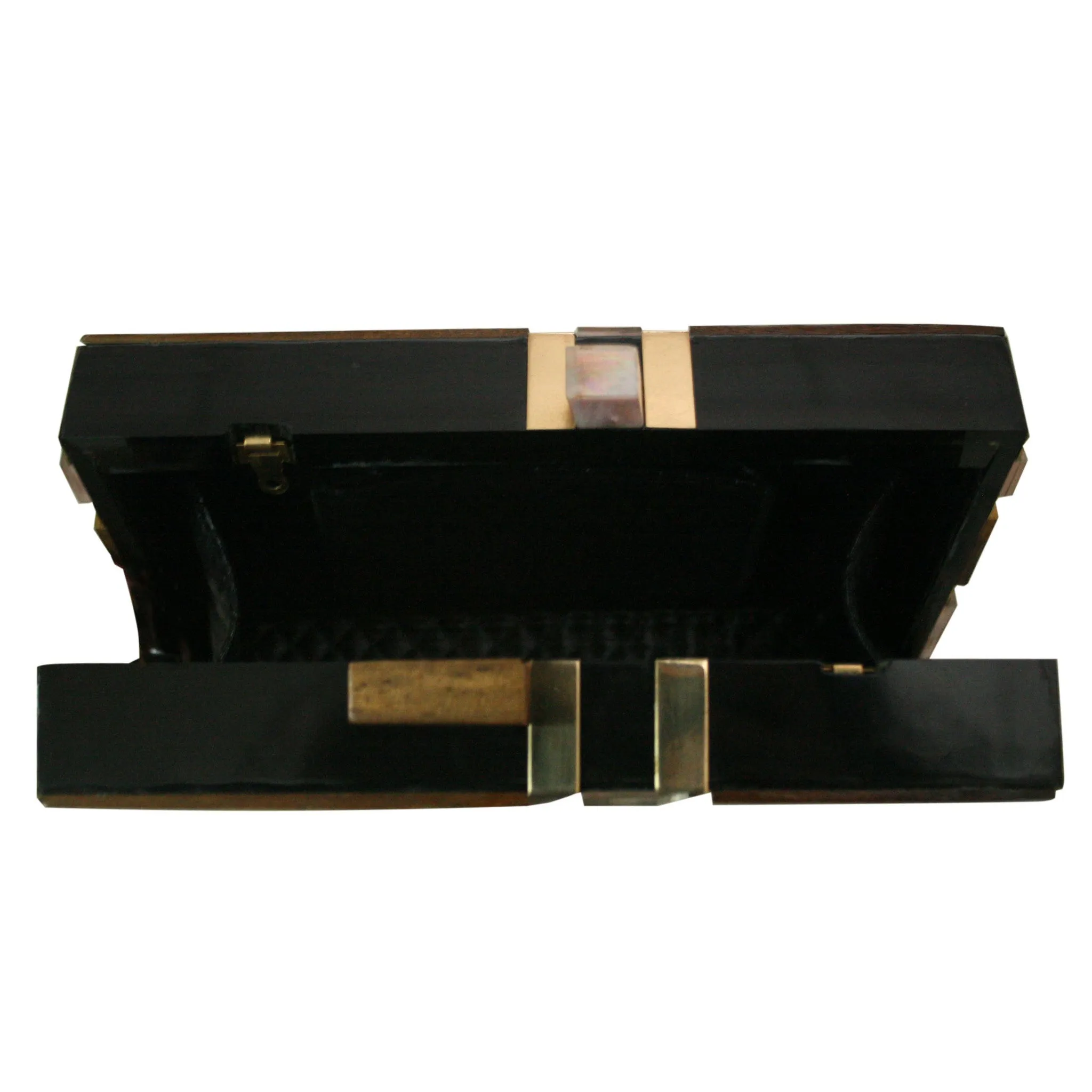Bantak Clutch