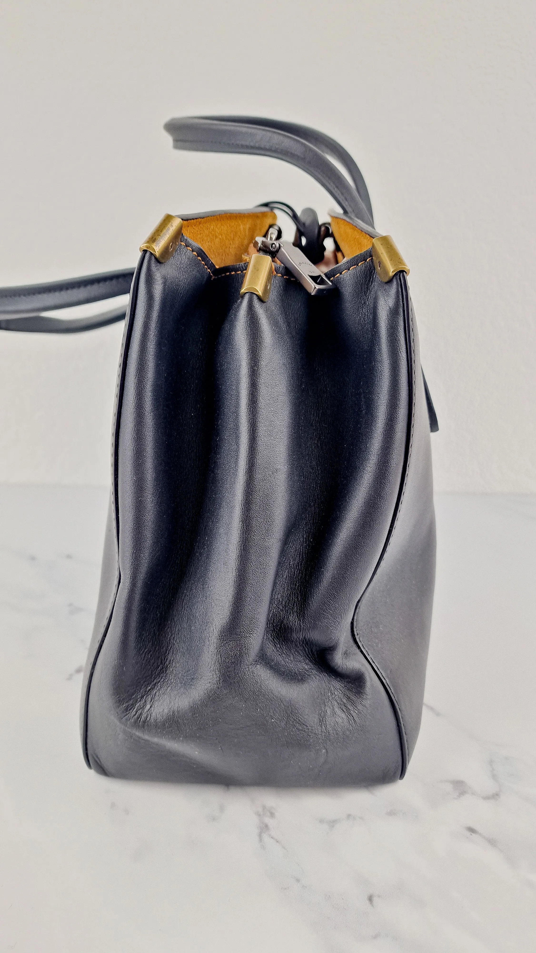 Coach 1941 Cooper Carryall in Black Smooth Leather - Handbag Shoulder Bag - Coach 22821