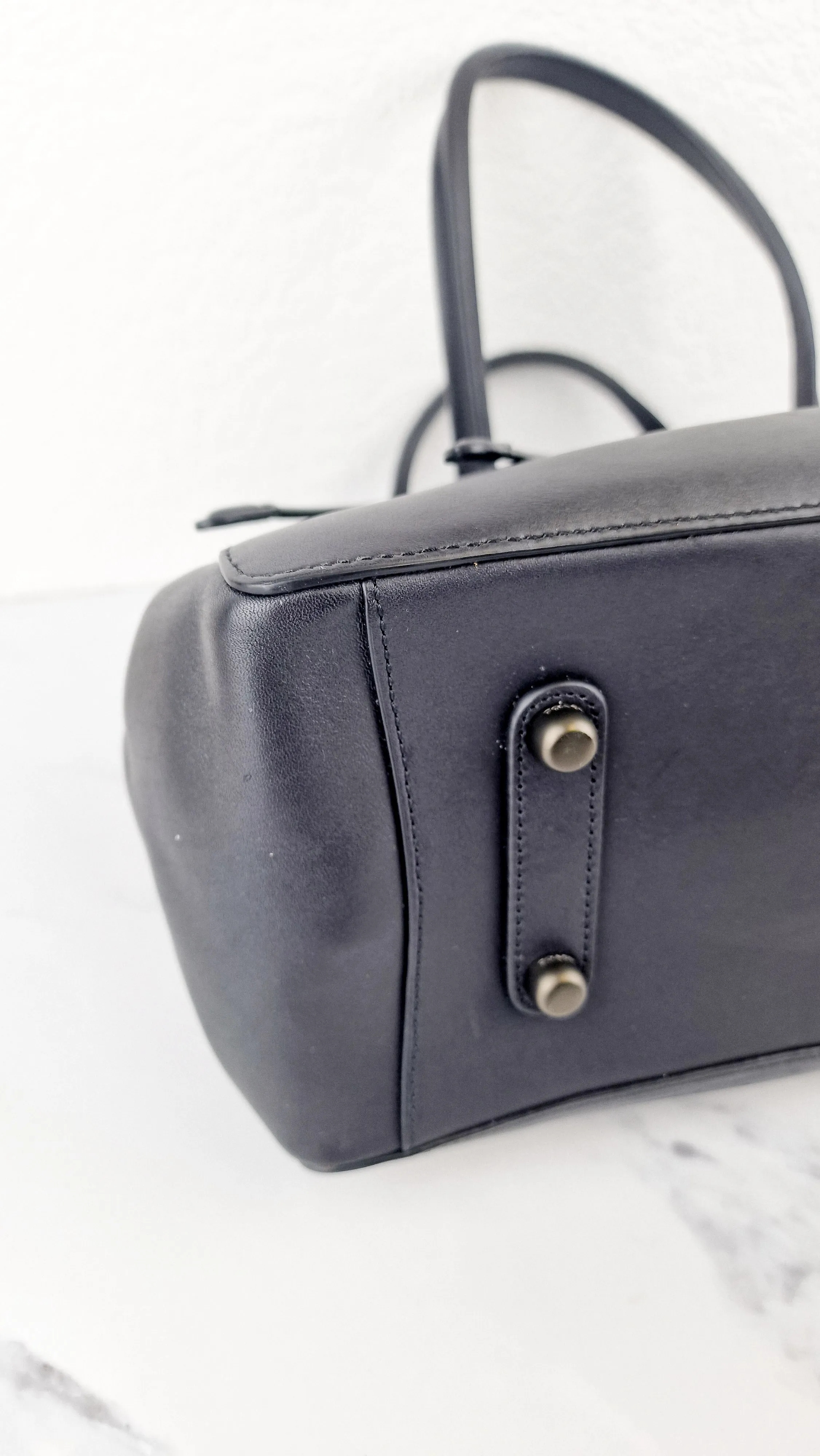 Coach 1941 Cooper Carryall in Black Smooth Leather - Handbag Shoulder Bag - Coach 22821