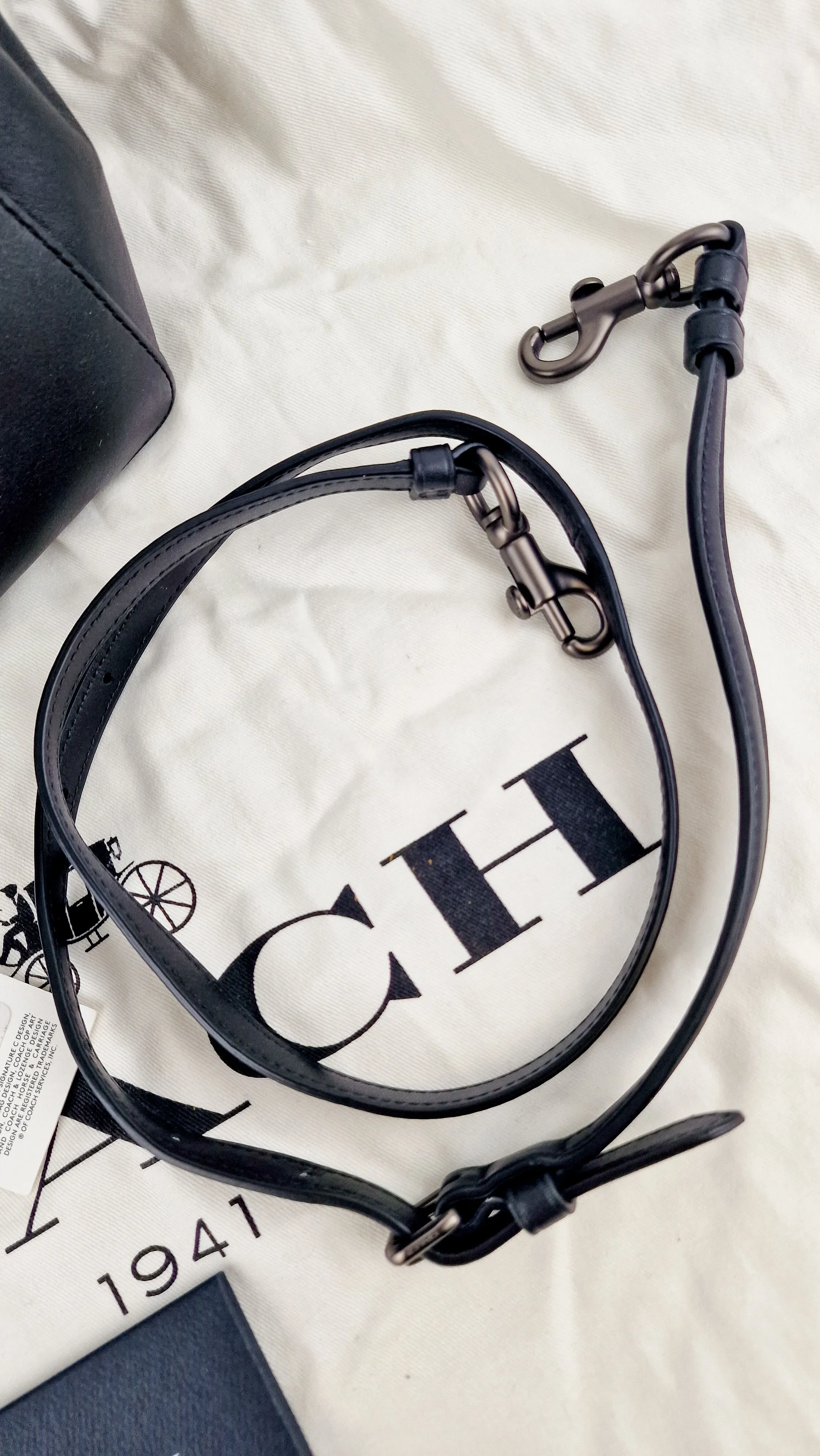 Coach 1941 Cooper Carryall in Black Smooth Leather - Handbag Shoulder Bag - Coach 22821