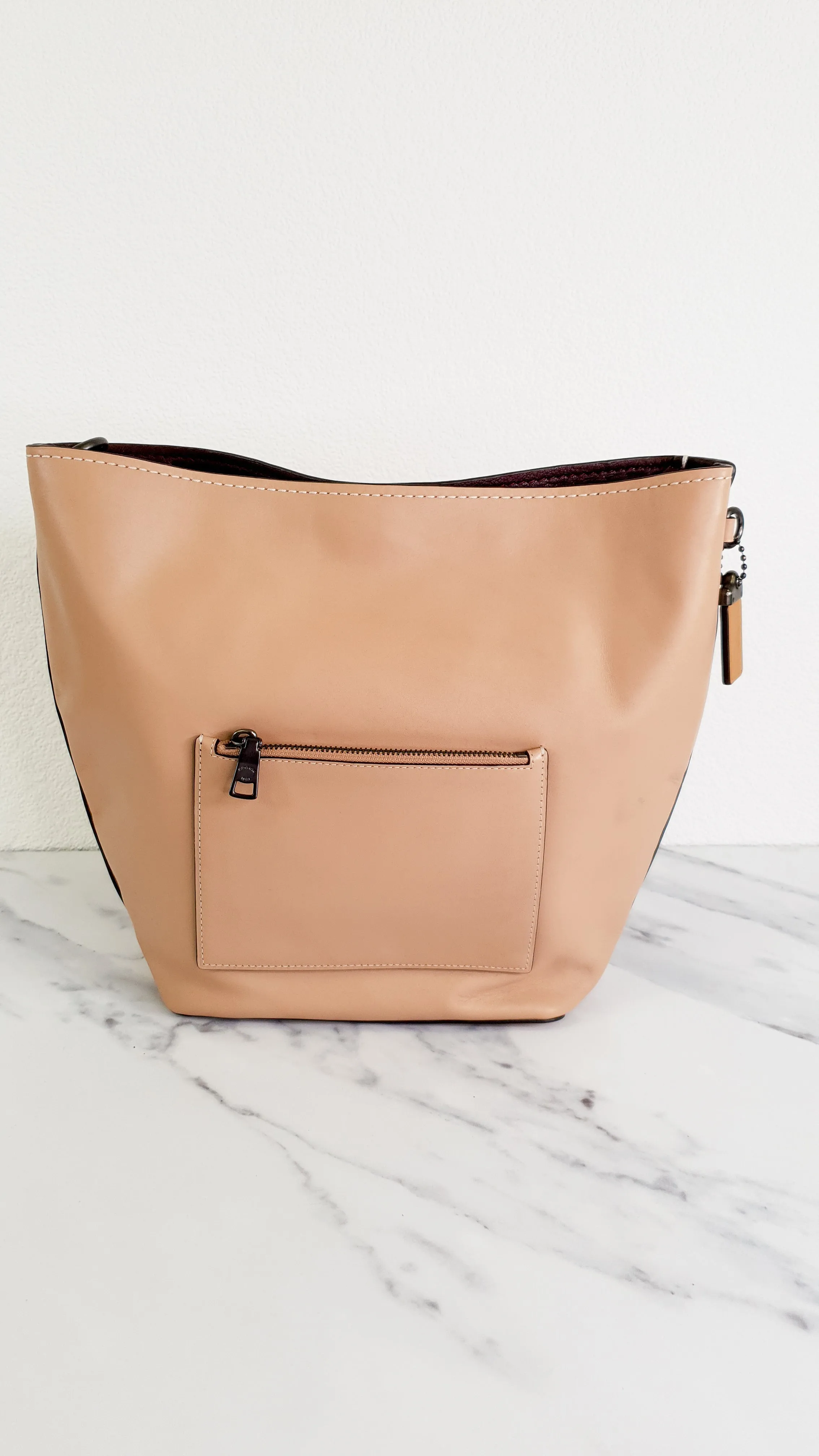 Coach 1941 Duffle Bag in Beechwood Smooth Leather with Link Detail - Crossbody Bucket bag - Coach 10498