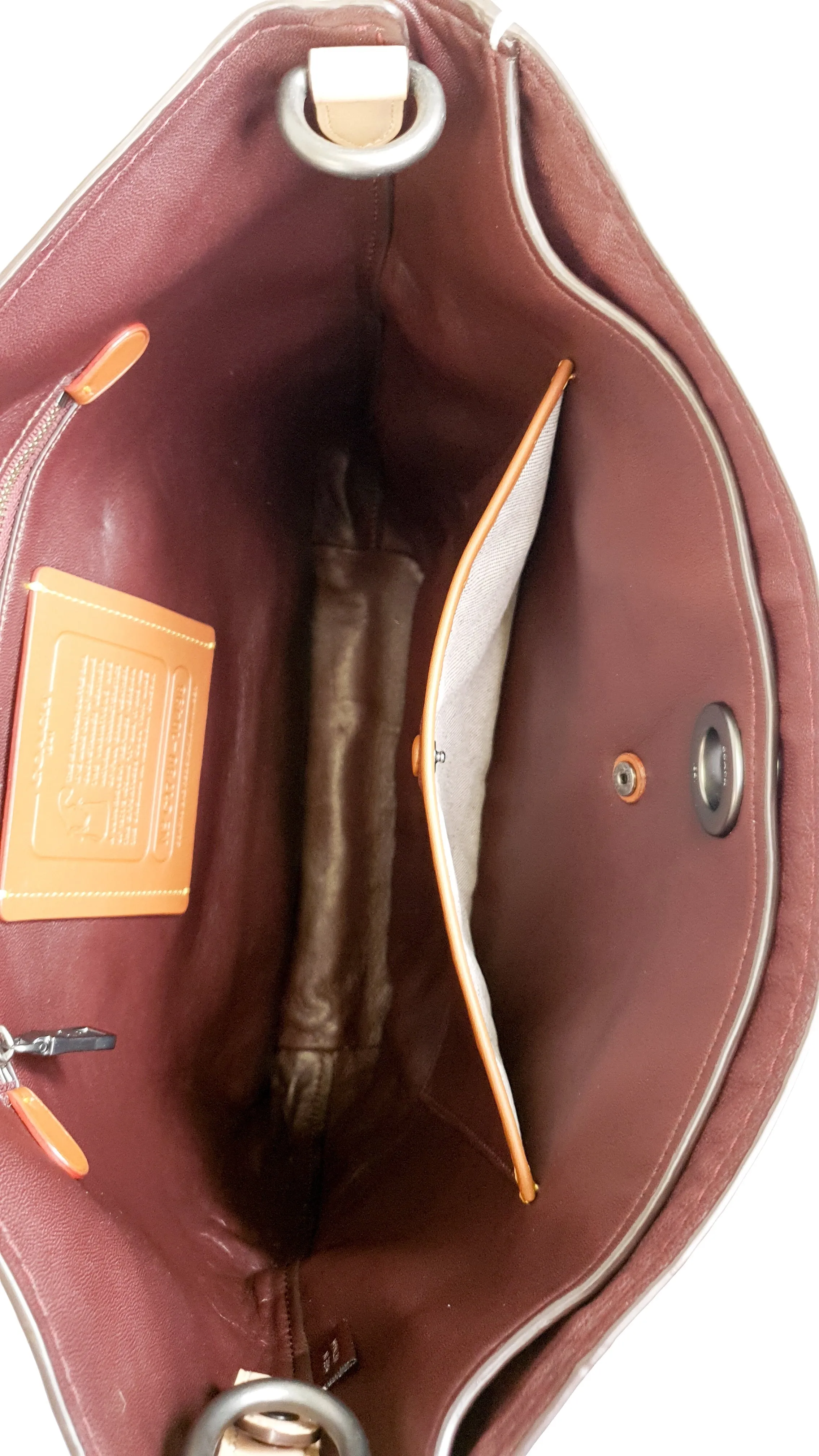 Coach 1941 Duffle Bag in Beechwood Smooth Leather with Link Detail - Crossbody Bucket bag - Coach 10498