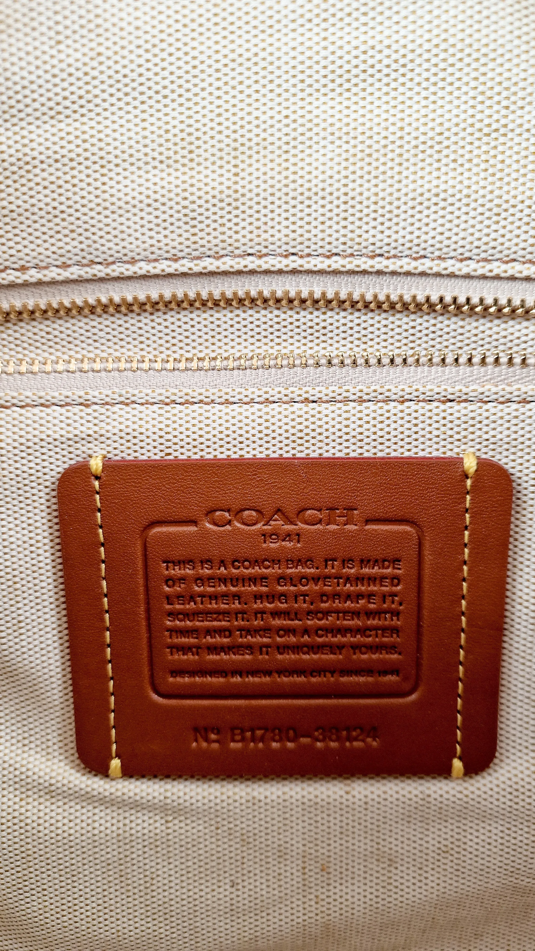 Coach 1941 Rogue 31 in Chalk Pebble Leather - Satchel Handbag - Coach 38124