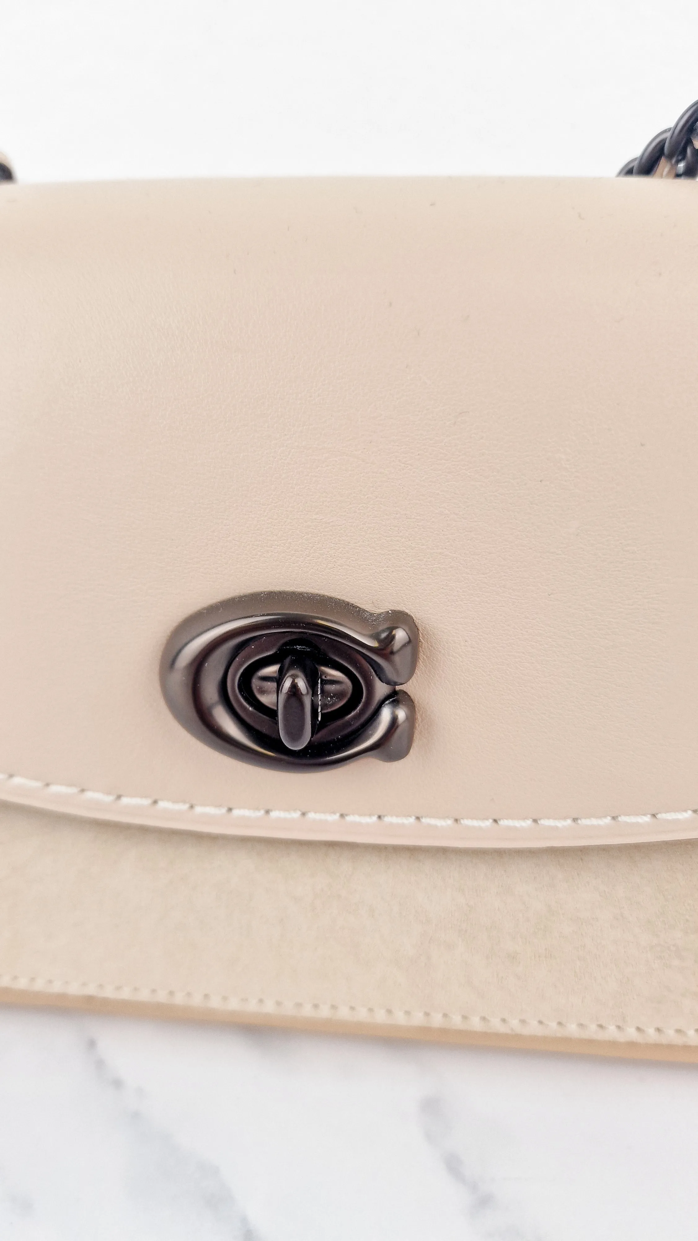 Coach Parker 18 Turnlock Leather & Suede Beechwood Beige - Shoulder Bag Crossbody Bag