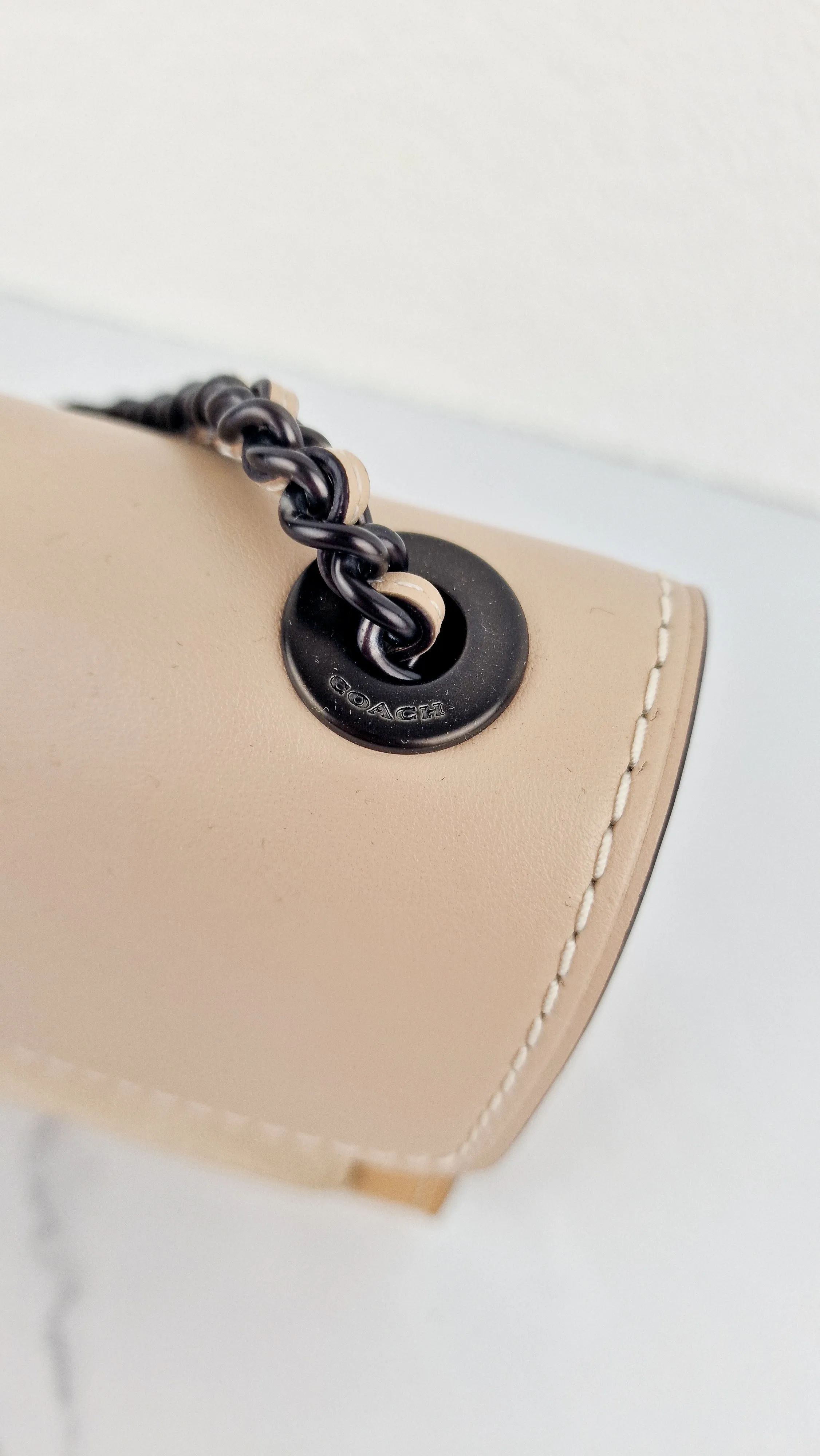 Coach Parker 18 Turnlock Leather & Suede Beechwood Beige - Shoulder Bag Crossbody Bag