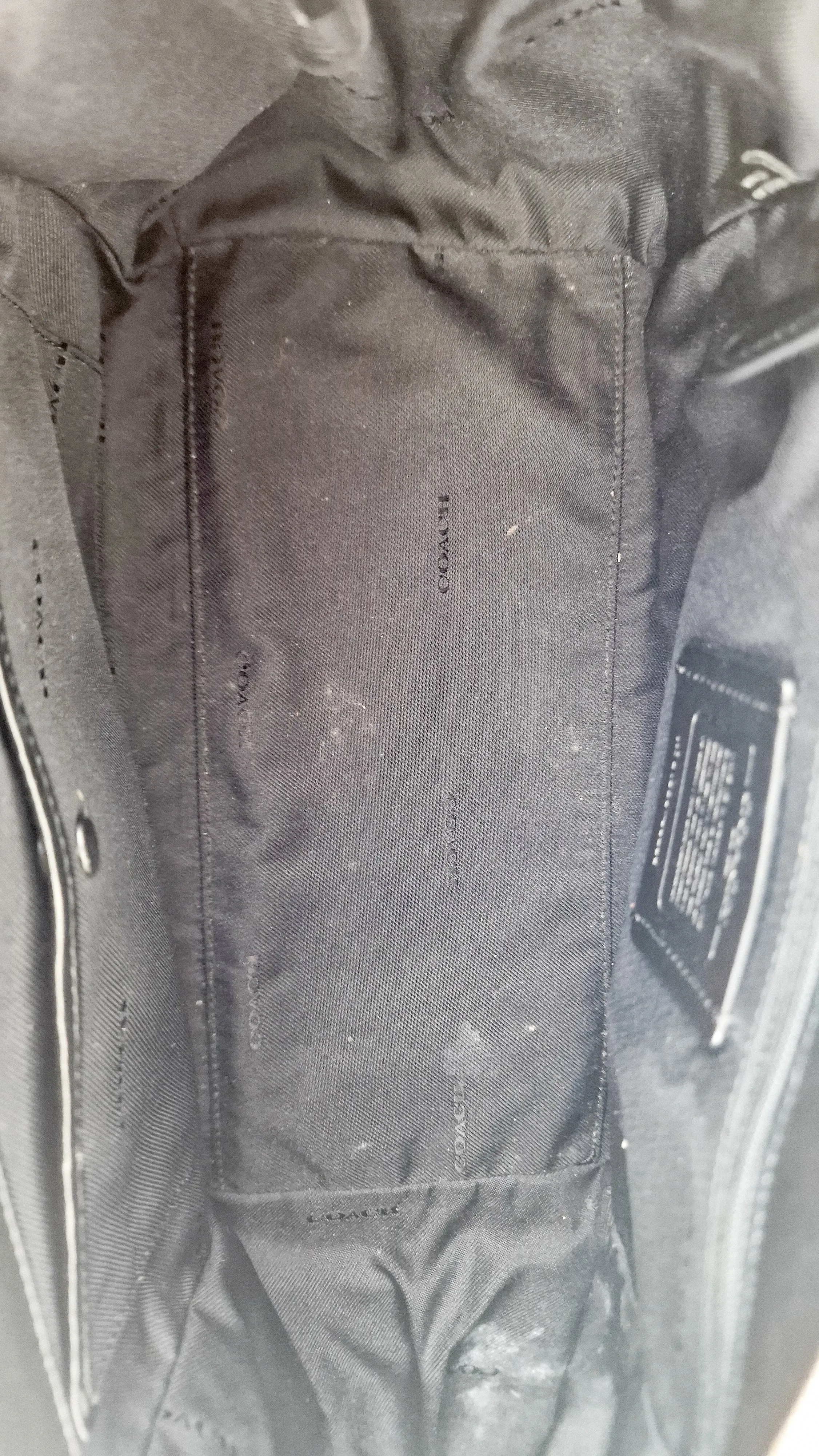 Coach Swagger 27 in Black Glovetanned Leather with Link Detail Handbag SAMPLE BAG
