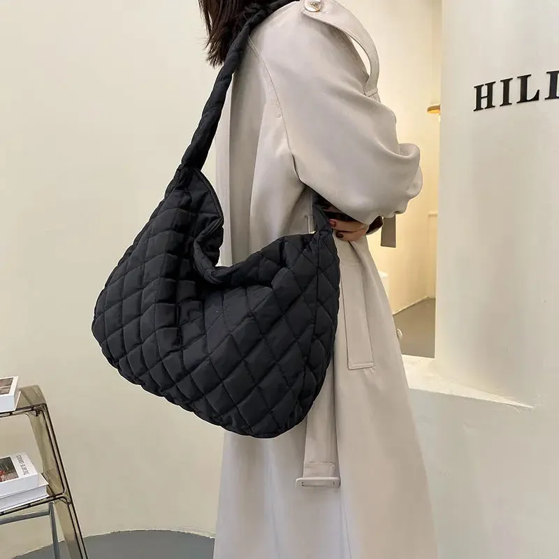 Fashionable Shoulder Bags