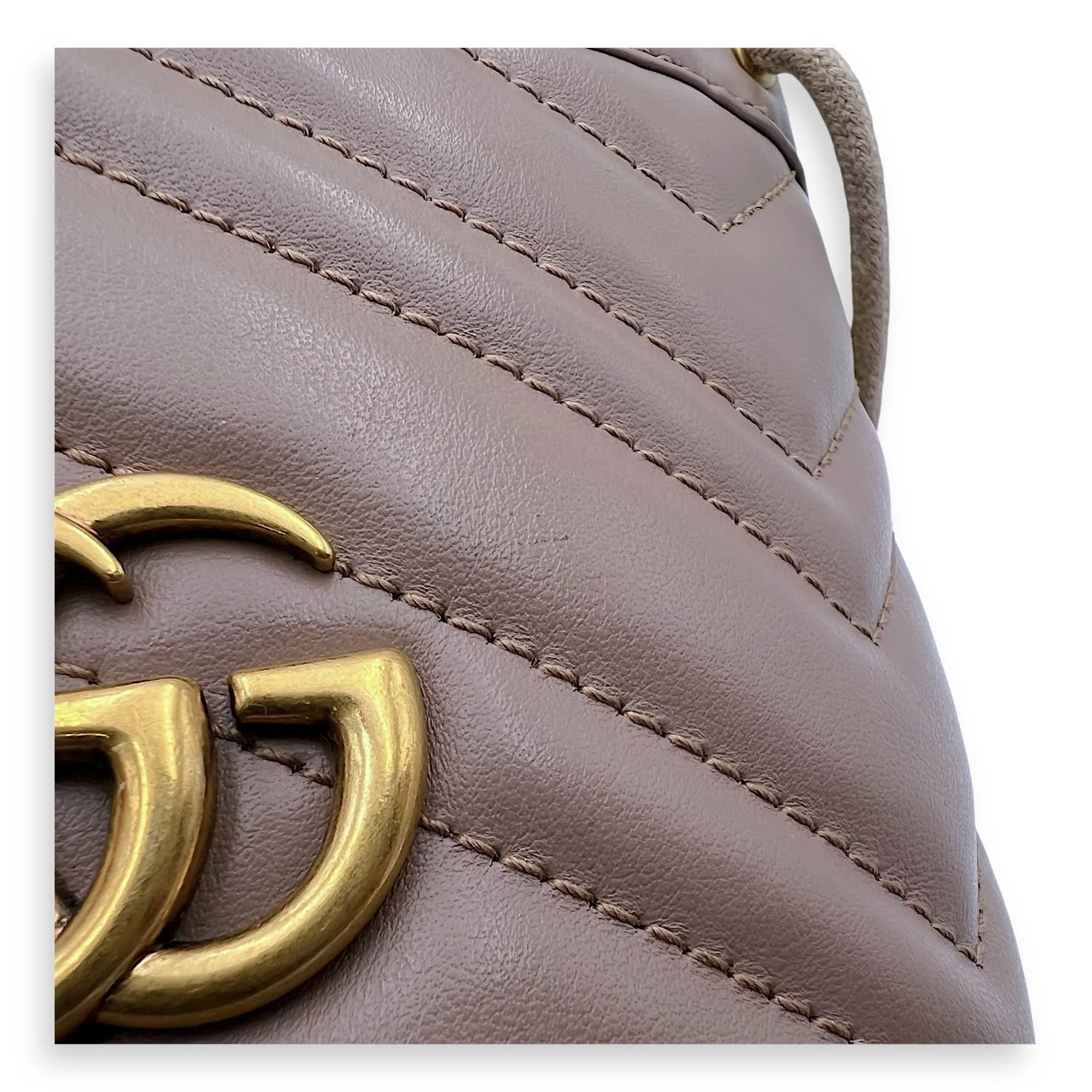 GG Marmont Bucket Bag Beige in Calfskin, Gold hardware