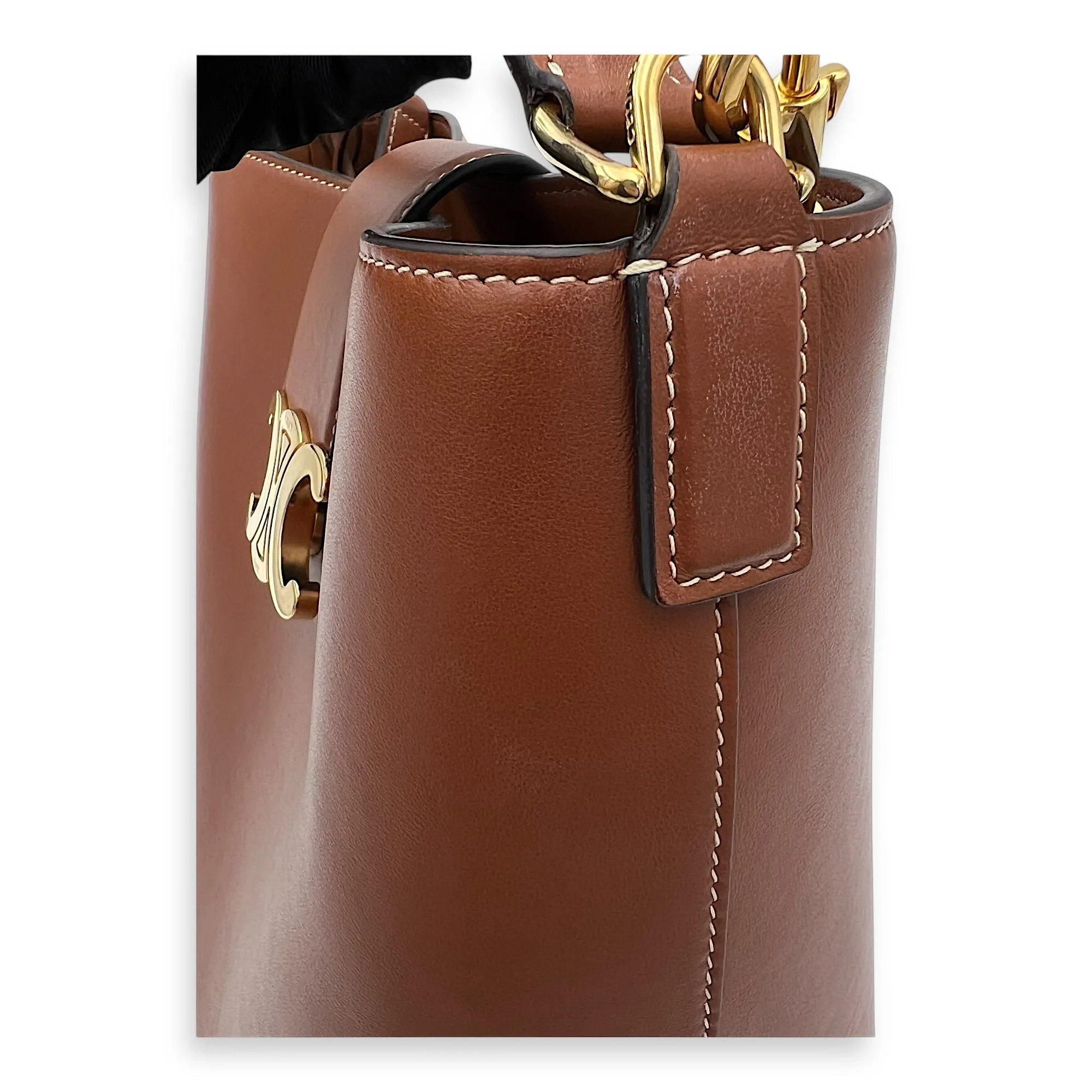 Louise Medium Brown Bucket Bag in Calfskin, Gold hardware