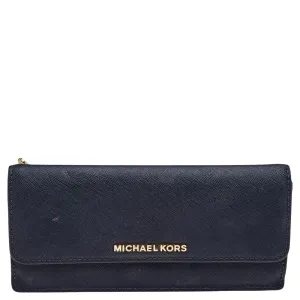 Navy Blue Saffiano Leather Jet Set Travel Flat Wallet
