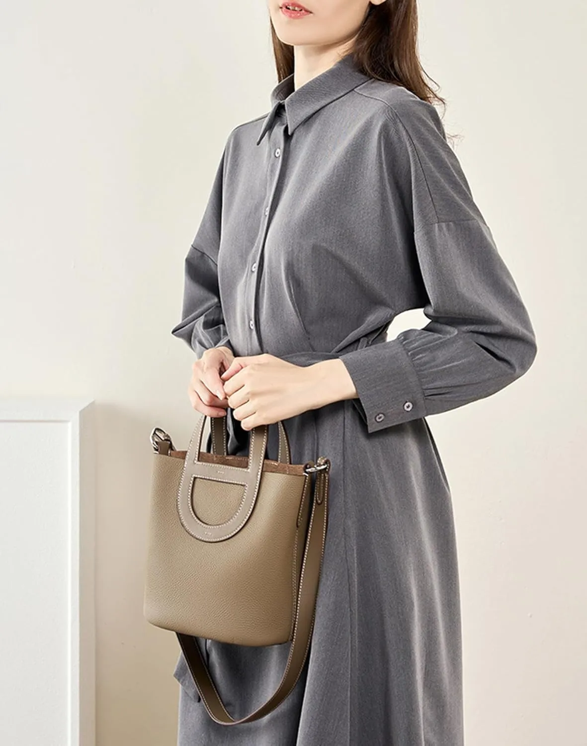 Women's Genuine Leather Bucket Bag Pig Nose Lychee Pattern Vegetable Basket Solid Color Tote Bag Trendy Handbag,Black,19 * 12 * 20cm
