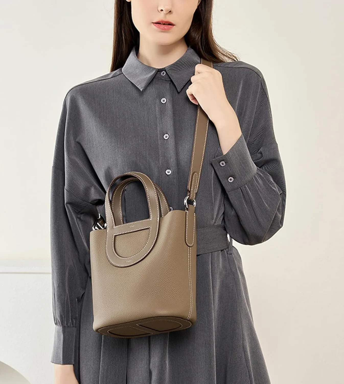 Women's Genuine Leather Bucket Bag Pig Nose Lychee Pattern Vegetable Basket Solid Color Tote Bag Trendy Handbag,Black,19 * 12 * 20cm